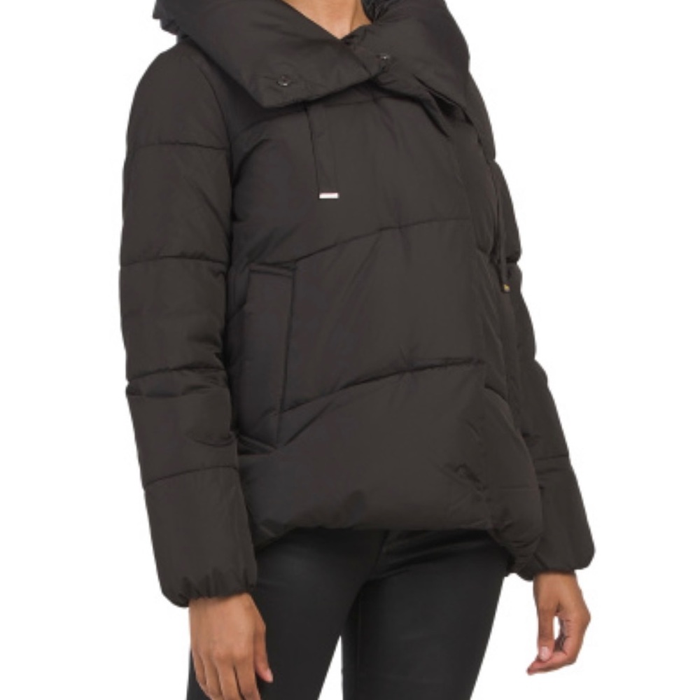 NEW BCBG adorable puffer